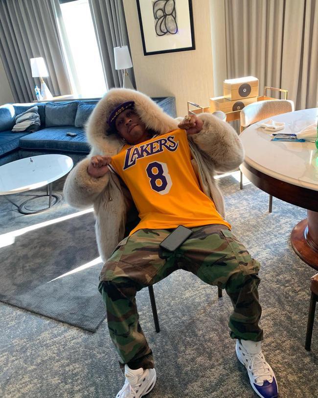 杜伦：没有什么替补阵容，我们的替补球员也都是首发级别的（杜伦：所谓替补不存在，我们的板凳都是首发水准）