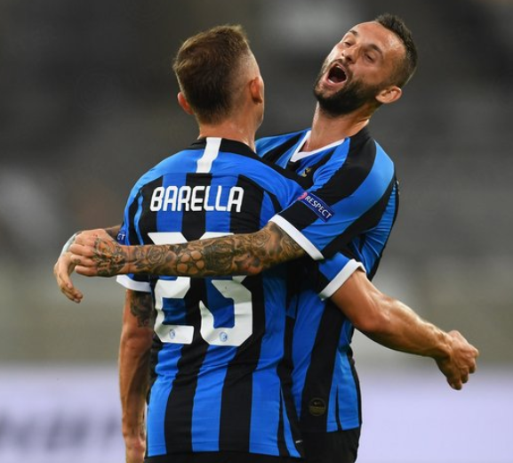 前拉玛西亚队友：梅西做的那些动作，他在小时候就能做（拉玛西亚旧队友：梅西从小就能完成这些动作）