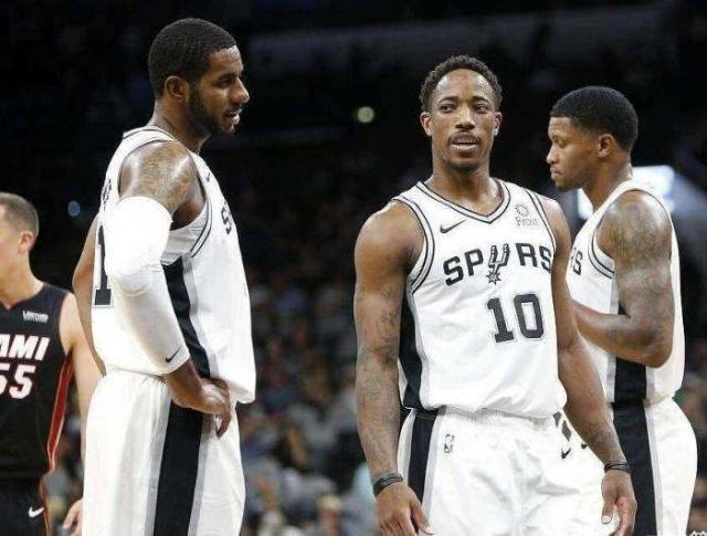 回应塞梅尼奥传闻！马雷斯卡：这不是我关注重点，我非常认可现在阵容（马雷斯卡谈塞梅尼奥传闻：非当务之急，我对现有阵容很满意）