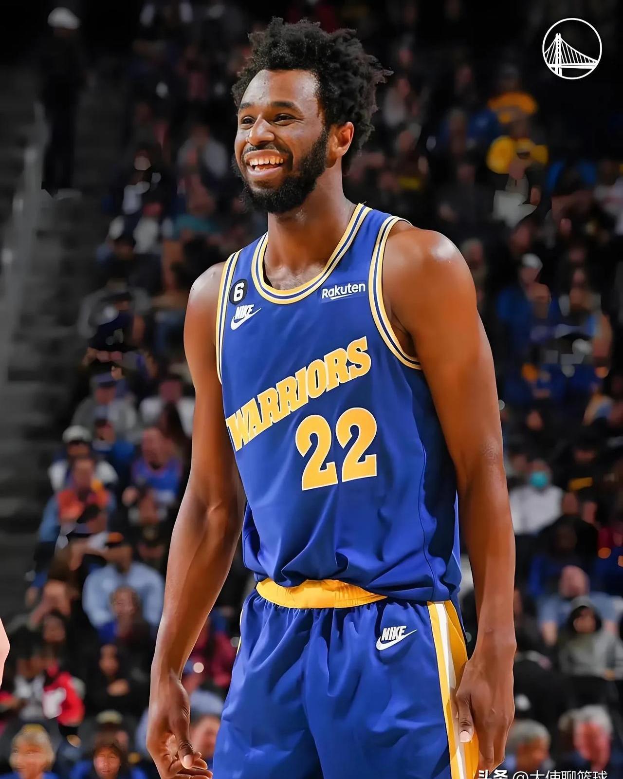 在上海旅游的奇塔迪尼重返海港俱乐部，拜访昔日教练和队友（游沪期间，奇塔迪尼回到海港俱乐部看望旧帅旧友）