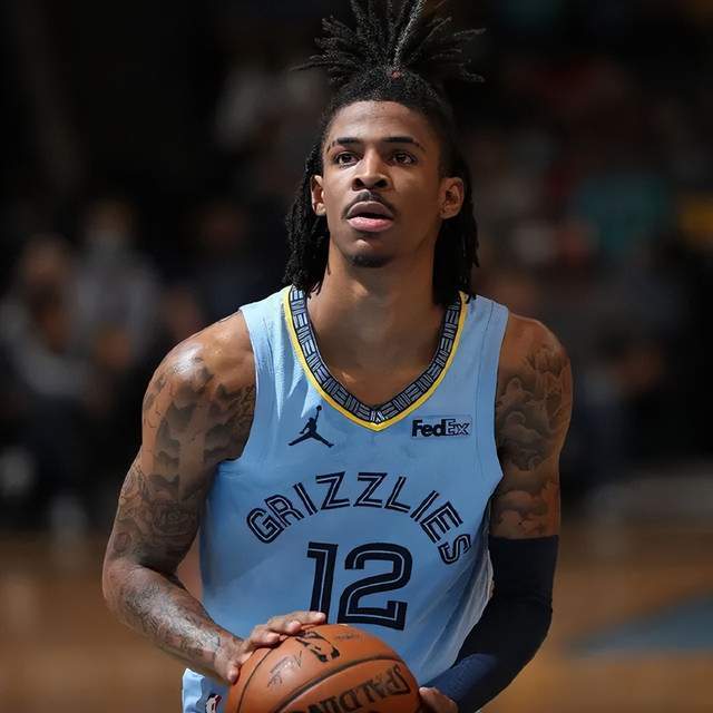 亚马尔战法兰克福全场数据：三次关键传球，助攻孔德反超比分（亚马尔对阵法兰克福送出3次关键传球，并助攻孔德完成反超）