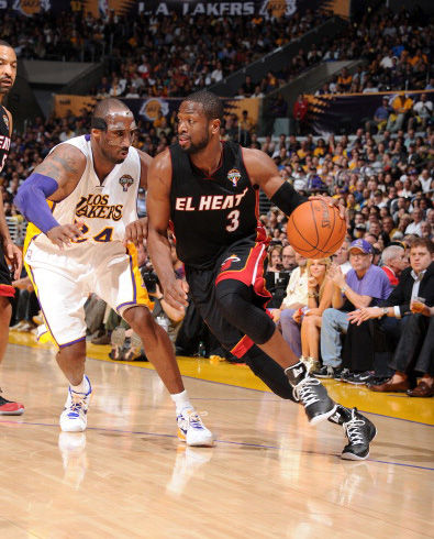 土耳其11月世预赛大名单：恰20领衔，詹-乌尊、厄泽尔缺席（土耳其公布11月世预赛名单：恰20领军，詹-乌尊、厄泽尔无缘）