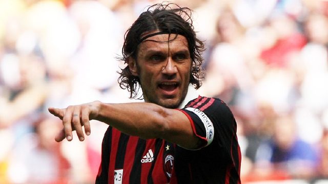 霍伊伦本赛季意甲10场4球，与上赛季联赛进球数持平（霍伊伦本季意甲10战4球，已追平上赛季联赛进球数）