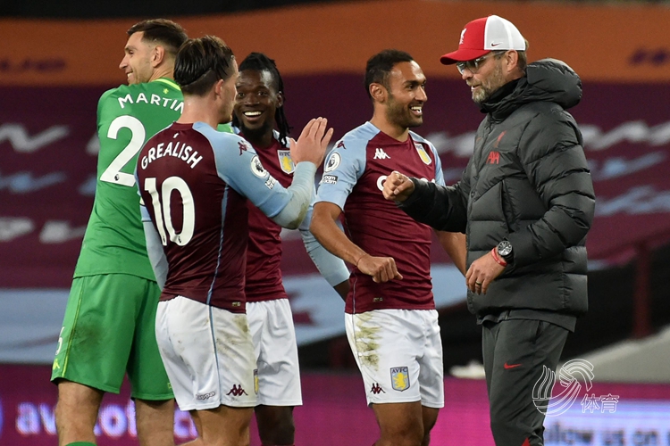 皇马名宿：维尼修斯要用表现回应嘘声，他被嘘更要主动拿球（皇马名宿：维尼修斯该用表现说话，越被嘘越要主动要球）