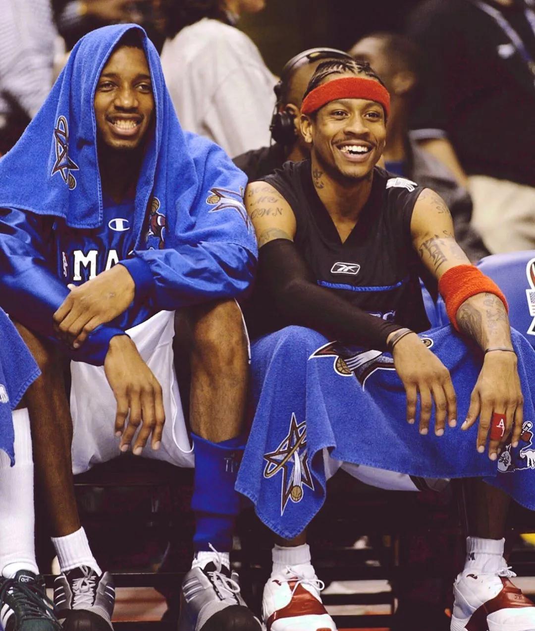 得分大杀器！东契奇本赛季14场得分30+ 5场40+ 仅1场得分不足20（东契奇火力爆表：本季14场30+、5场40+，仅一场低于20分）