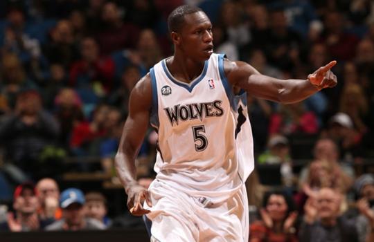 懂球帝2025年11月MVP候选出炉：姆巴佩、哈兰德领衔，莱万在列（懂球帝2025年11月MVP候选名单发布：姆巴佩、哈兰德领衔，莱万上榜）